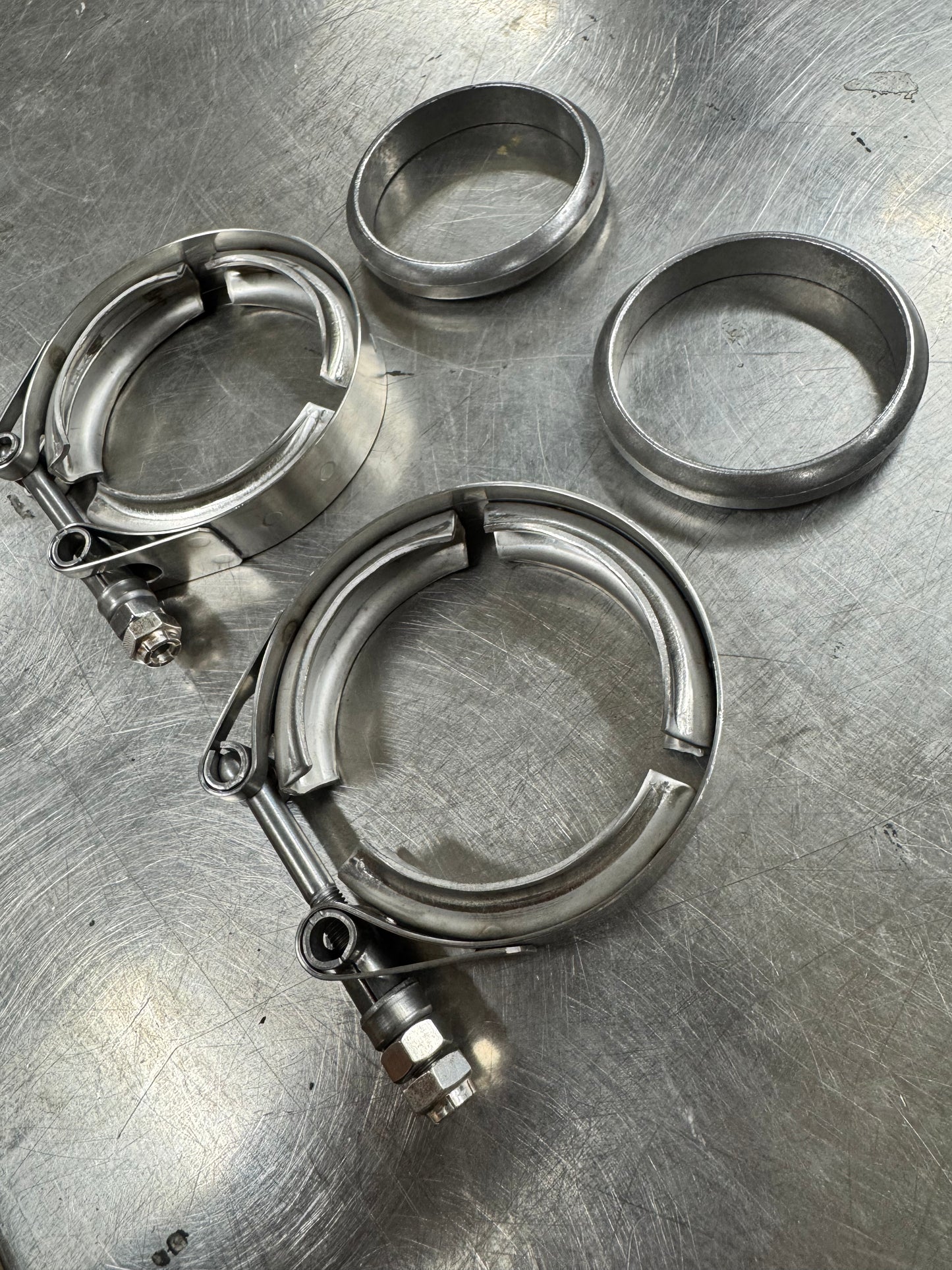 Lamborghini Diablo Exhaust Clamps and Gaskets