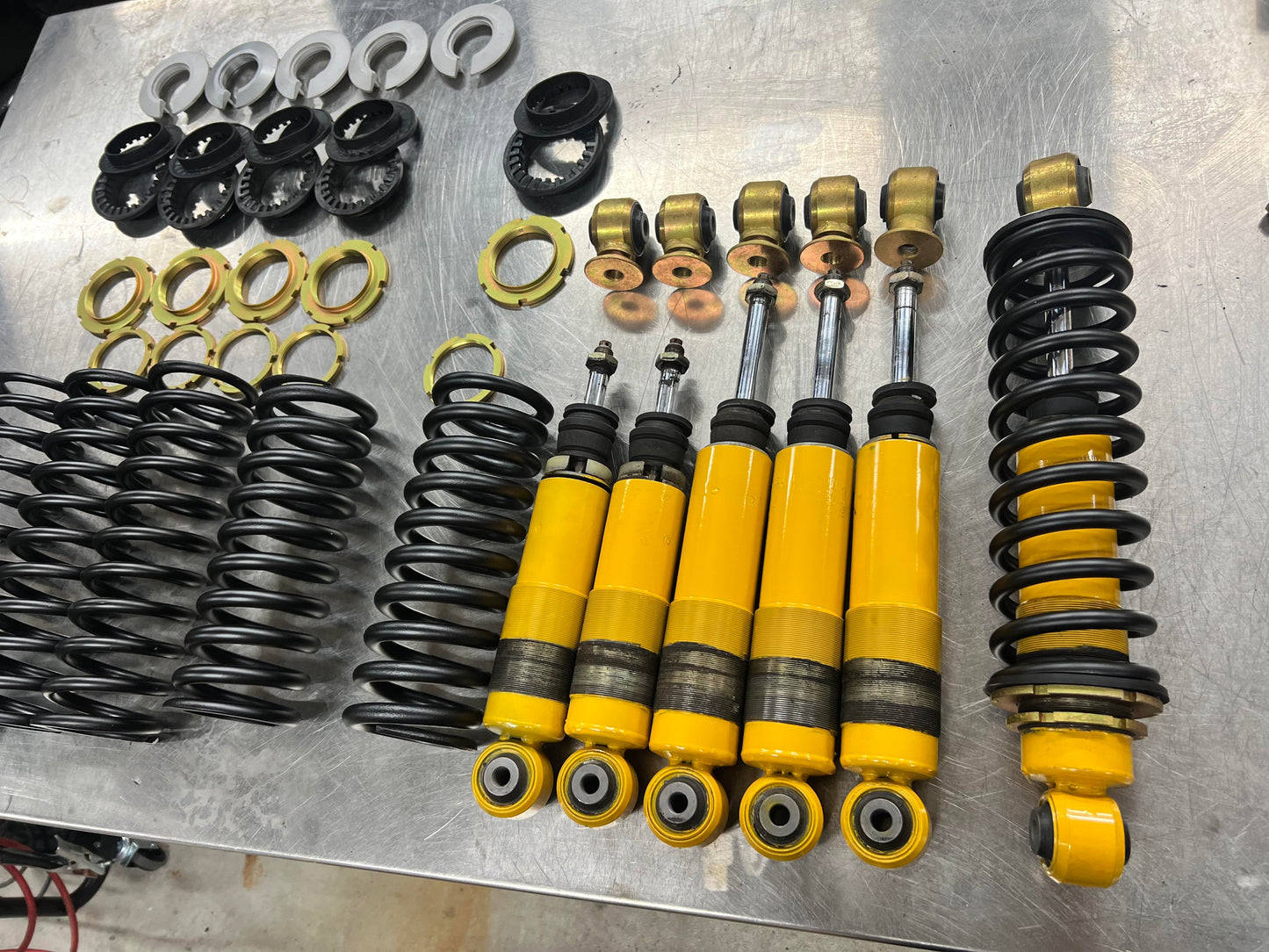 Lamborghini Diablo Coilover Rebuild Service